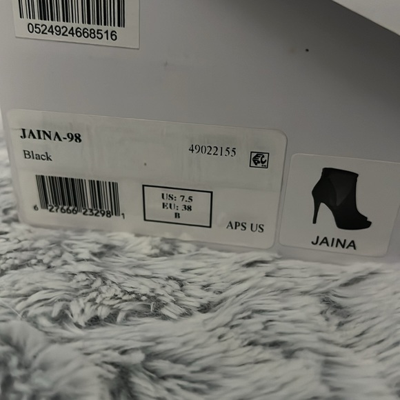 ALDO Heels - Picture 5 of 6